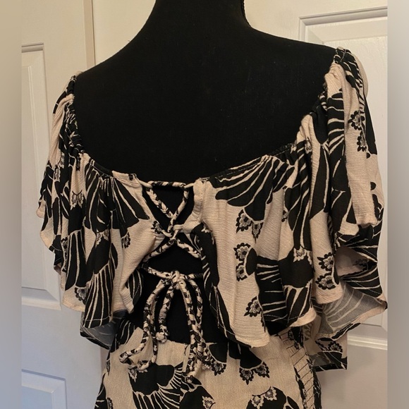 Free People Two Piece Merpati Set - Picture 11 of 16